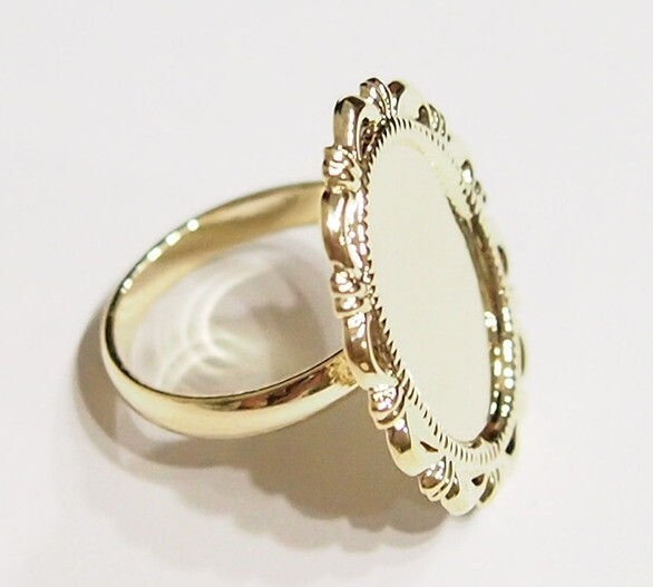 8 of 18x13mm Shiny Gold Adjustable Closed Loop Scalloped Ring Settings