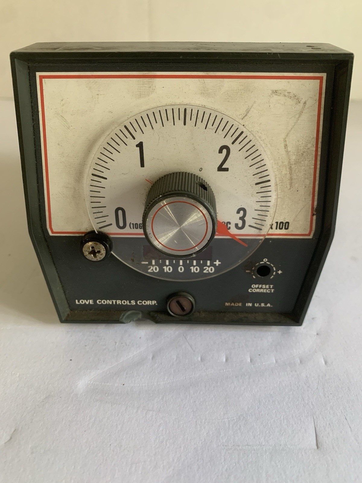 LOVE CONTROLS TEMPERATURE CONTROLLER MODEL 249-638