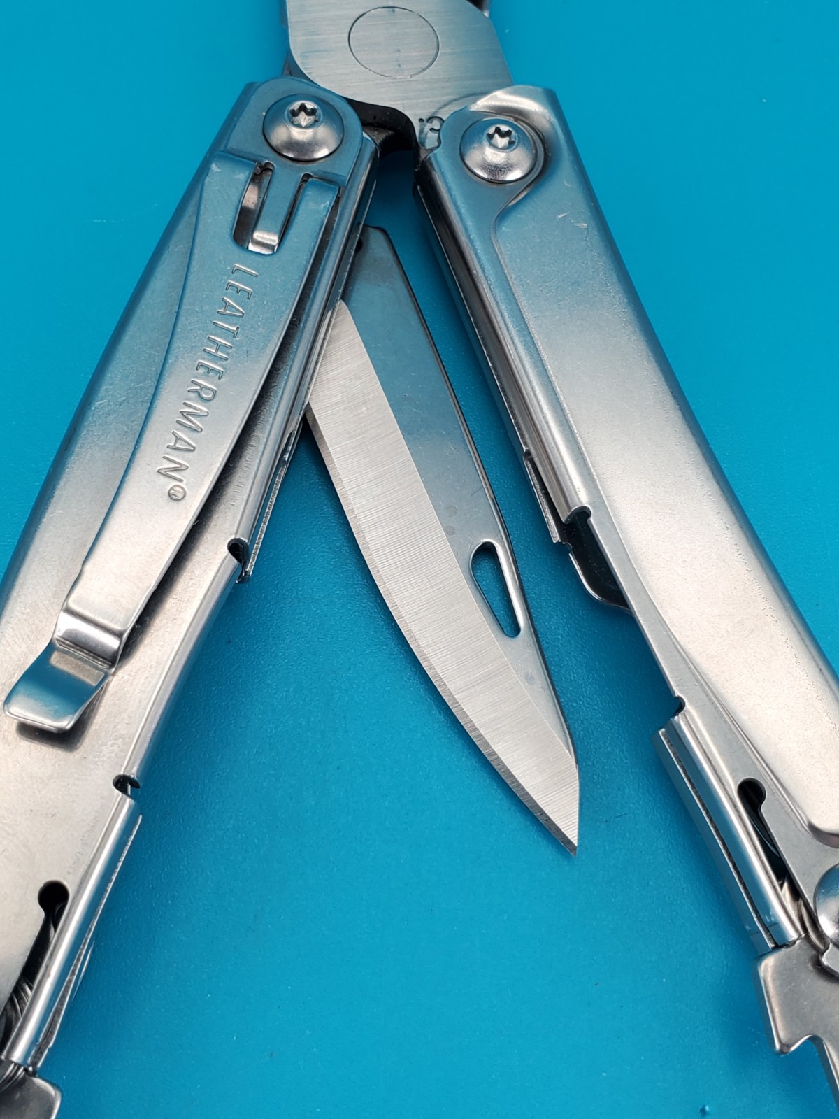Leatherman Rev 3.8" Multi-Tool, Stainless!