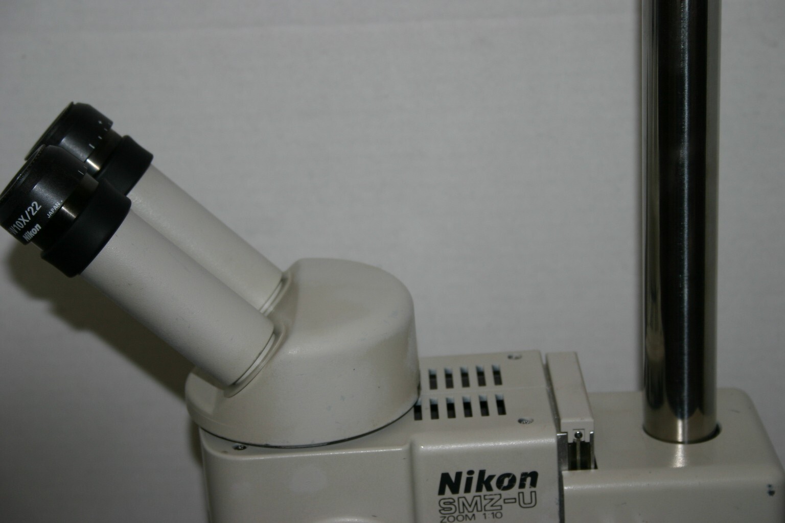 Nice Nikon SMZ-U Stereozoom Microscope Pole Stand Ring Light 7-75X