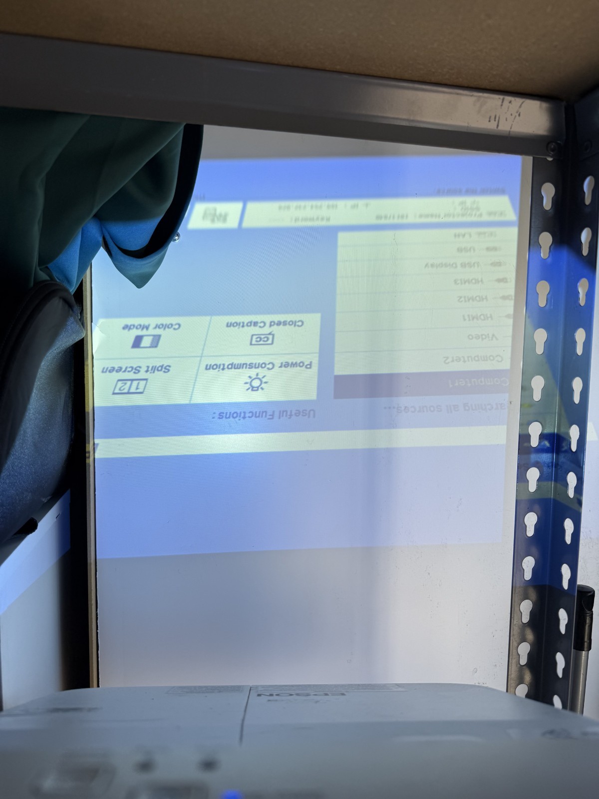 Epson LCD Projector Powerlite 685W Model H744A