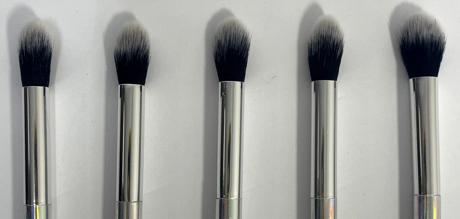 NEW (5X) F.A.R.A.H. 22E Shade And Blend Makeup Brush- 5 pc Lot