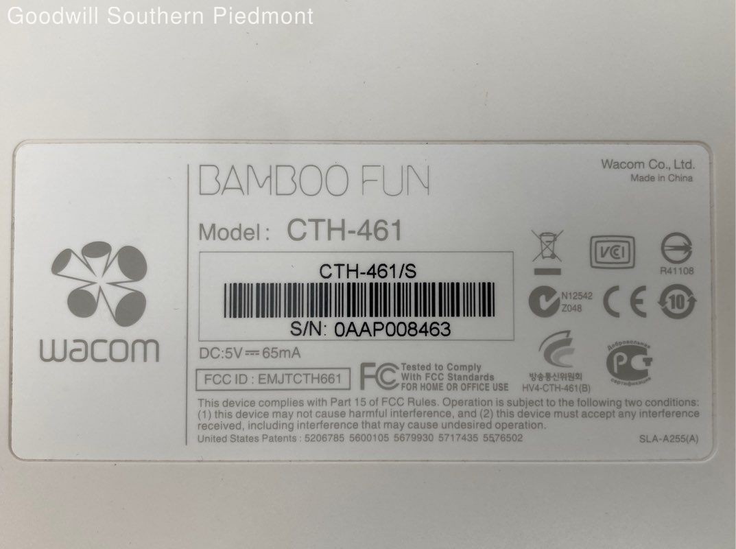 Wacom Bamboo Fun CTH-461 Pen & Touch Drawing Table - Tested
