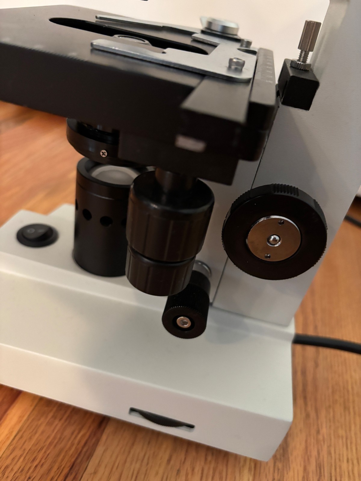 Home Science Tools MI-4100 LED Microscope Premium 40x, 100x, 400x Magnification