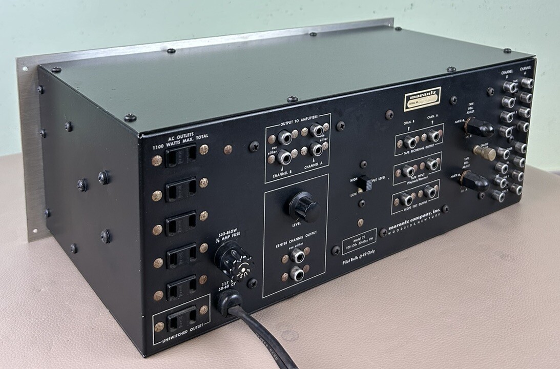 MARANTZ 7T STEREO PREAMP NICE