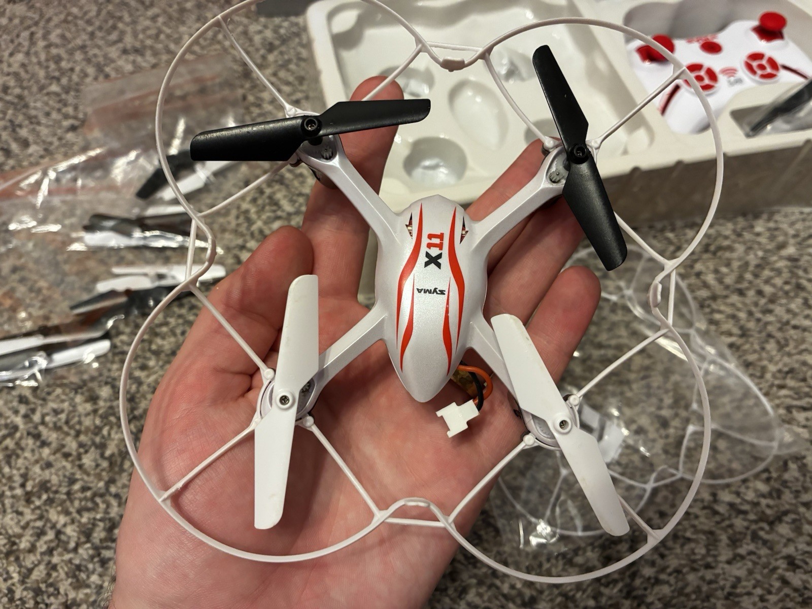 SYMA X11 HORNET QUADCOPTER - WHITE