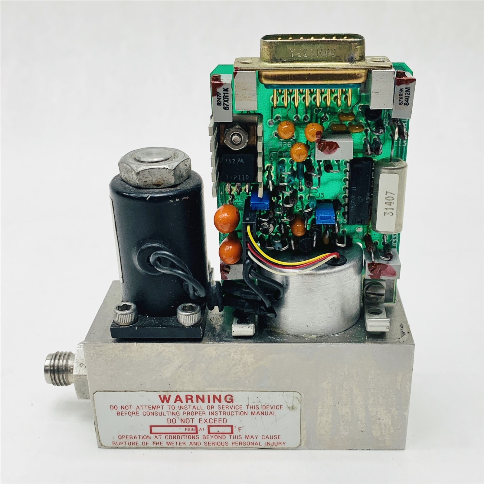 Brooks 5850C Series Oxygen O2 0-100 SCCM Flow 70F Ref Temp Mass Flow Controller