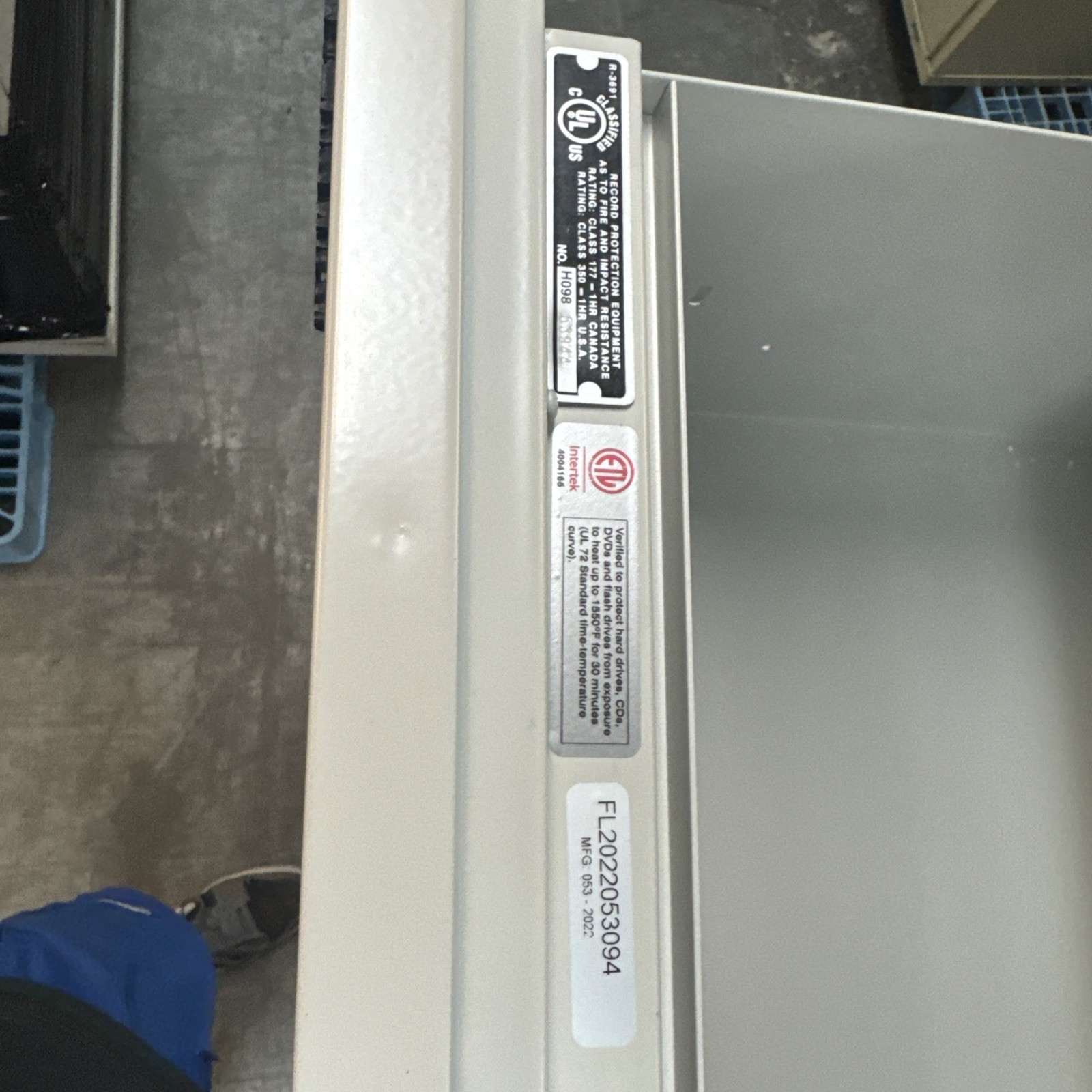 FIREKING TURTLE 4 DRAWER FIRE RESISTANT CABINET, GREAT CONDITION!! W/KEY