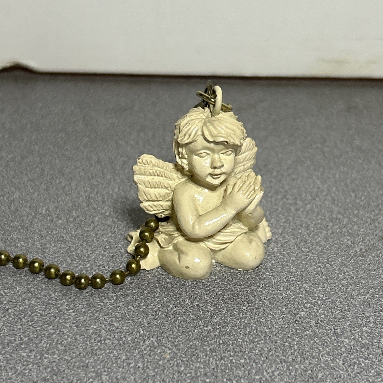 Holiday Characters & Other Ceiling Fan Pull Gold Chain Decor 8" *CHOICE VOL DISC