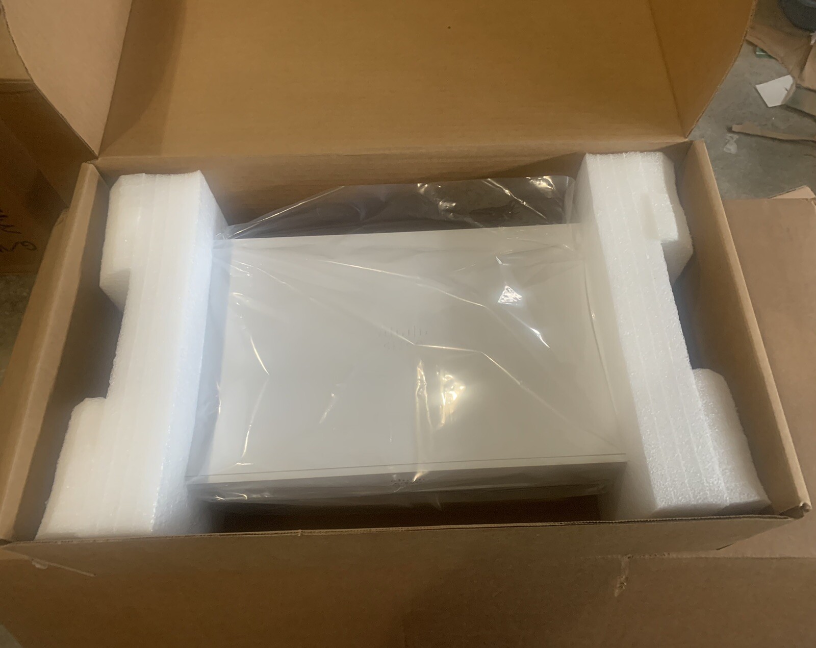 Cisco NOB CS-CODEC-PRO-K9 Smartnet Clean, For Webex Room CS-KITPRO-K9 TTC6-13