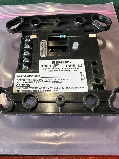 SIEMENS TRI-S ADDRESSABLE  ZONE MODULE (40+ AVAIL. IN STATIC BAGS)