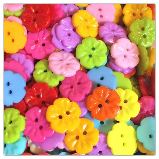 40 or 80 15mm plastic flower buttons crafts crease flowers