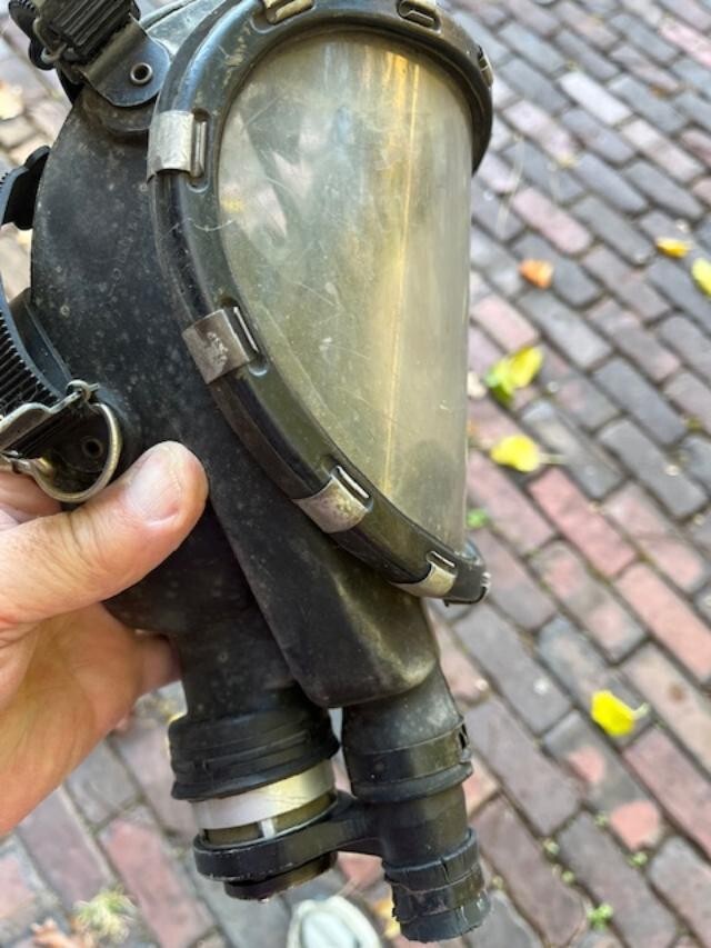 Fireman used SCBA kits (2)