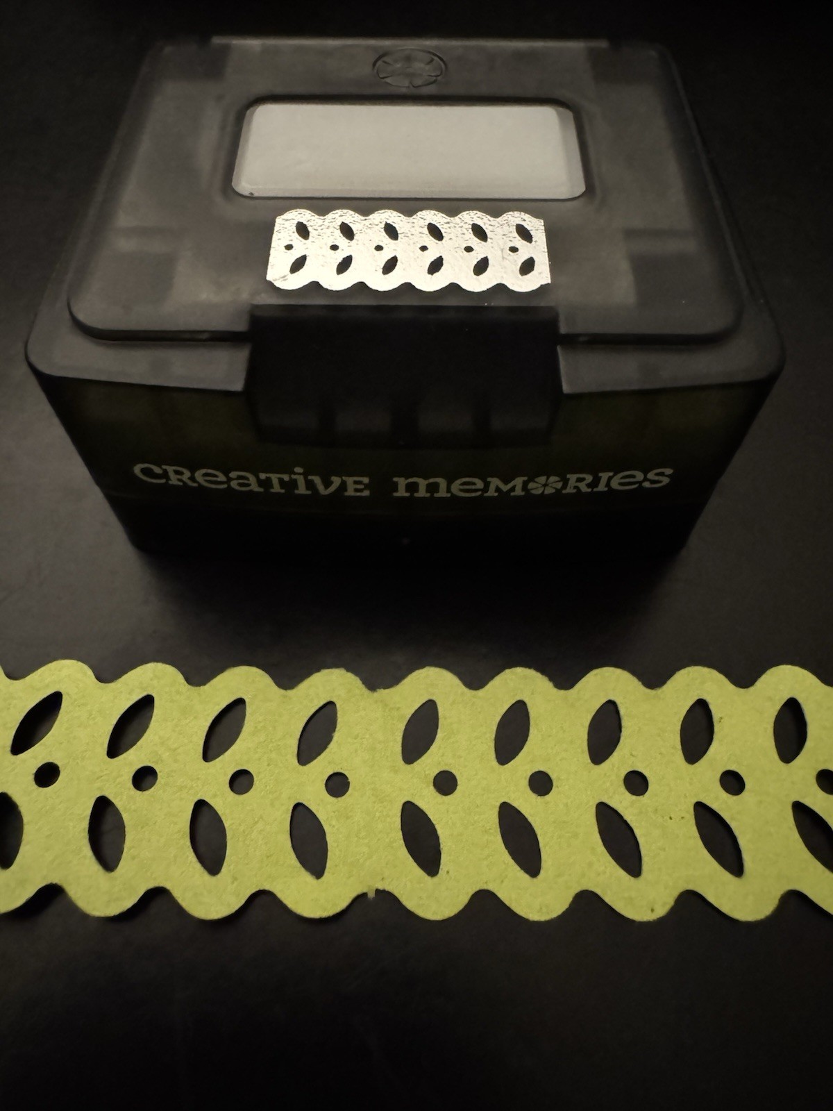 Creative Memories Spring Leaf Chain Border Maker Cartridge BMC No Box