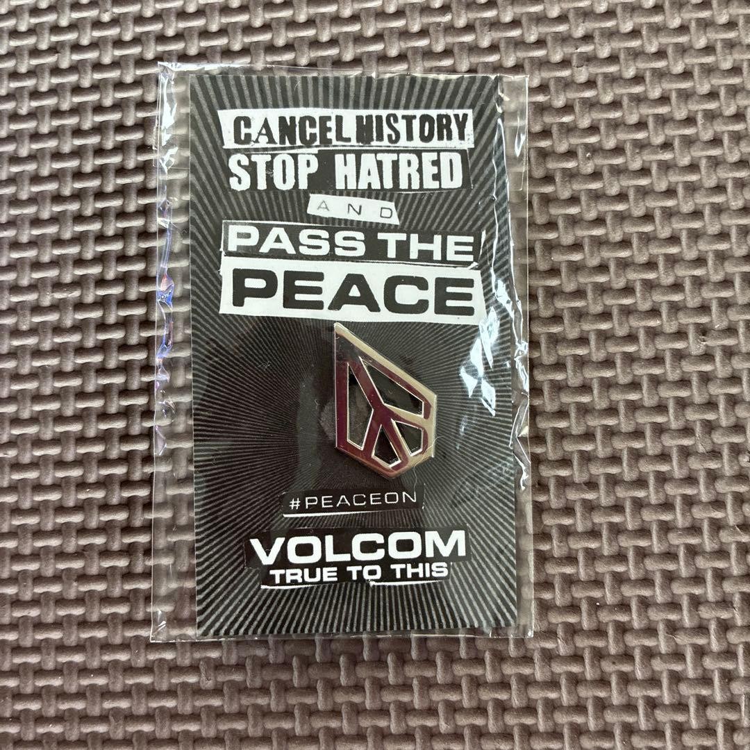 Volcom Pin Badge Peaceon