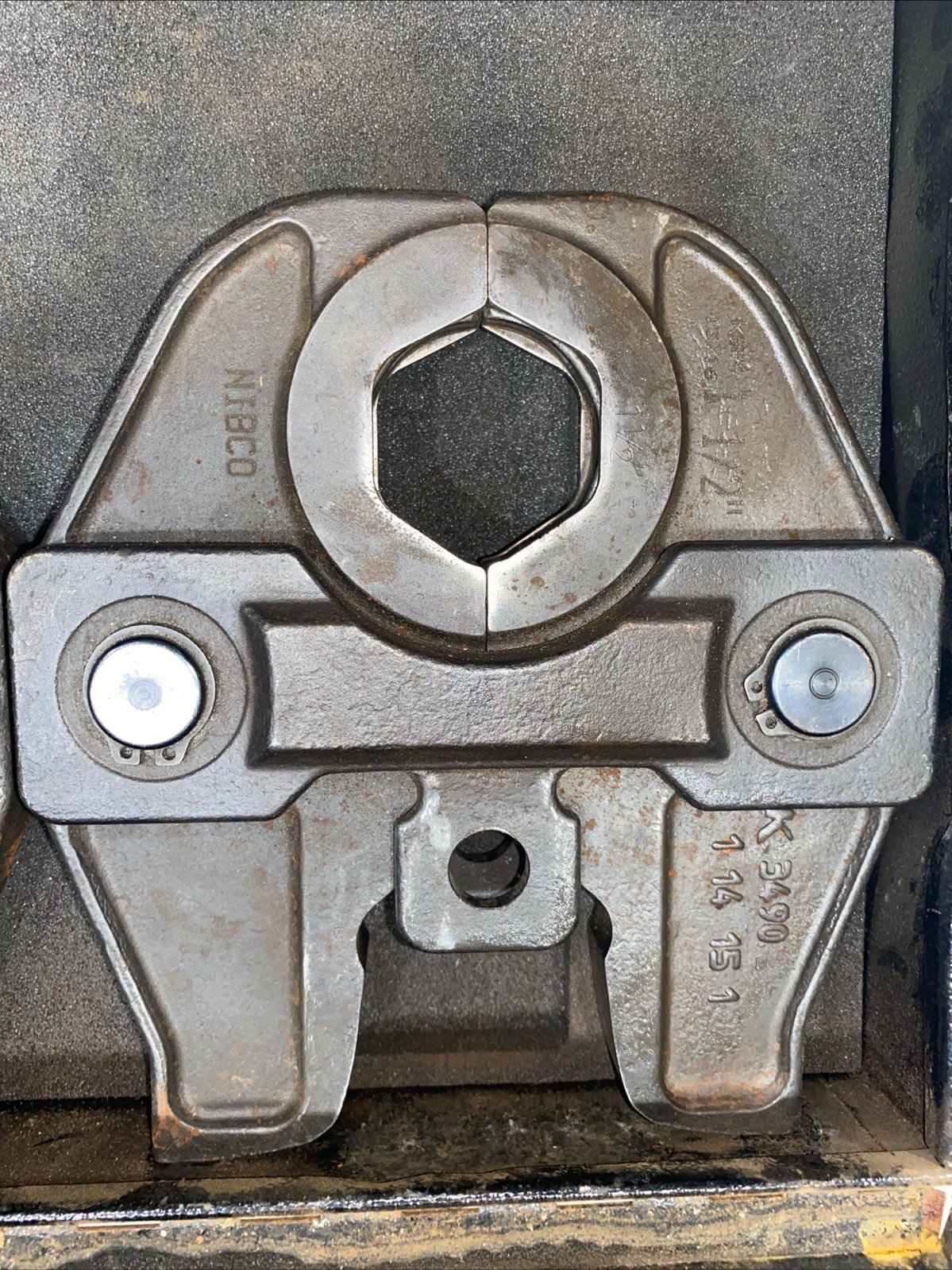 Nibco KSP4 Pair 1 1/2" 2" STD Press Jaw - Used - Includes Hard Case