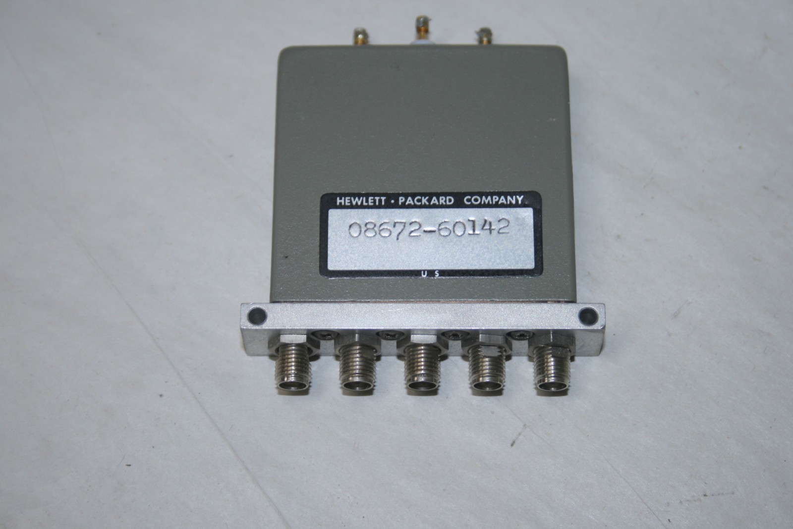 Agilent HP 08672-60142 5 Port 24V DC-18GHz RF Coaxial Switch Hewlett Packard