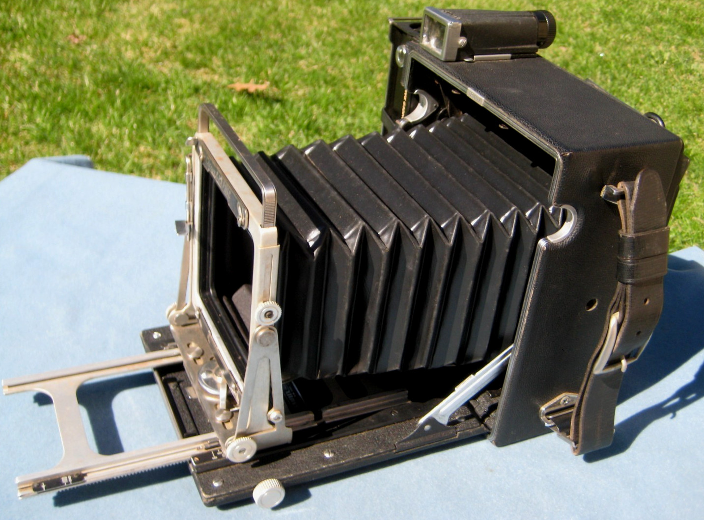 Vintage ~ GRAFLEX Camera - CROWN GRAPHIC ~ Kalart Range Finder ~ 4 x 5 Format