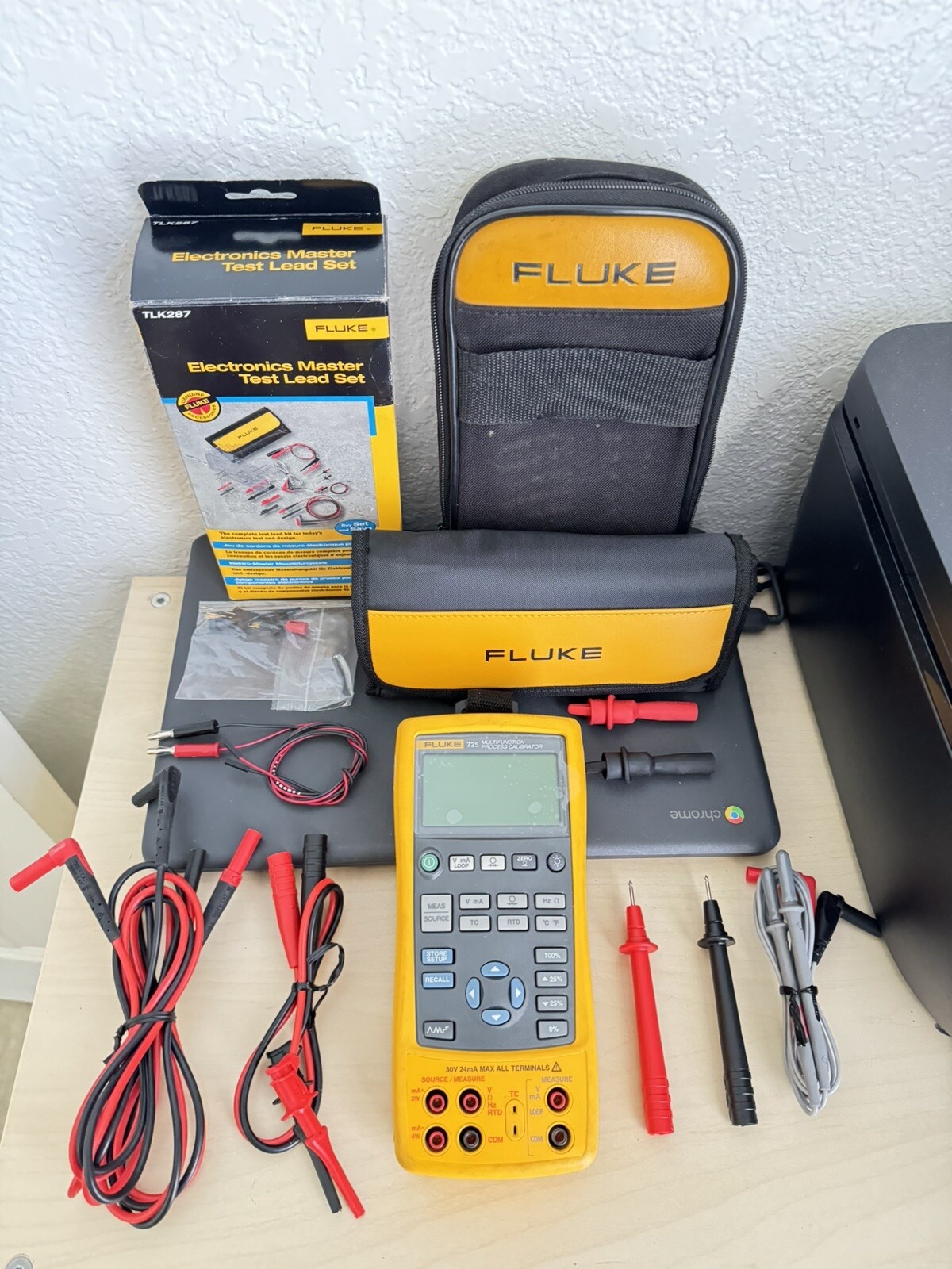 FLUKE 725 MULTIFUNCTION PROCESS CALIBRATOR W / TLK287 LEAD KIT - FREE SHIPS
