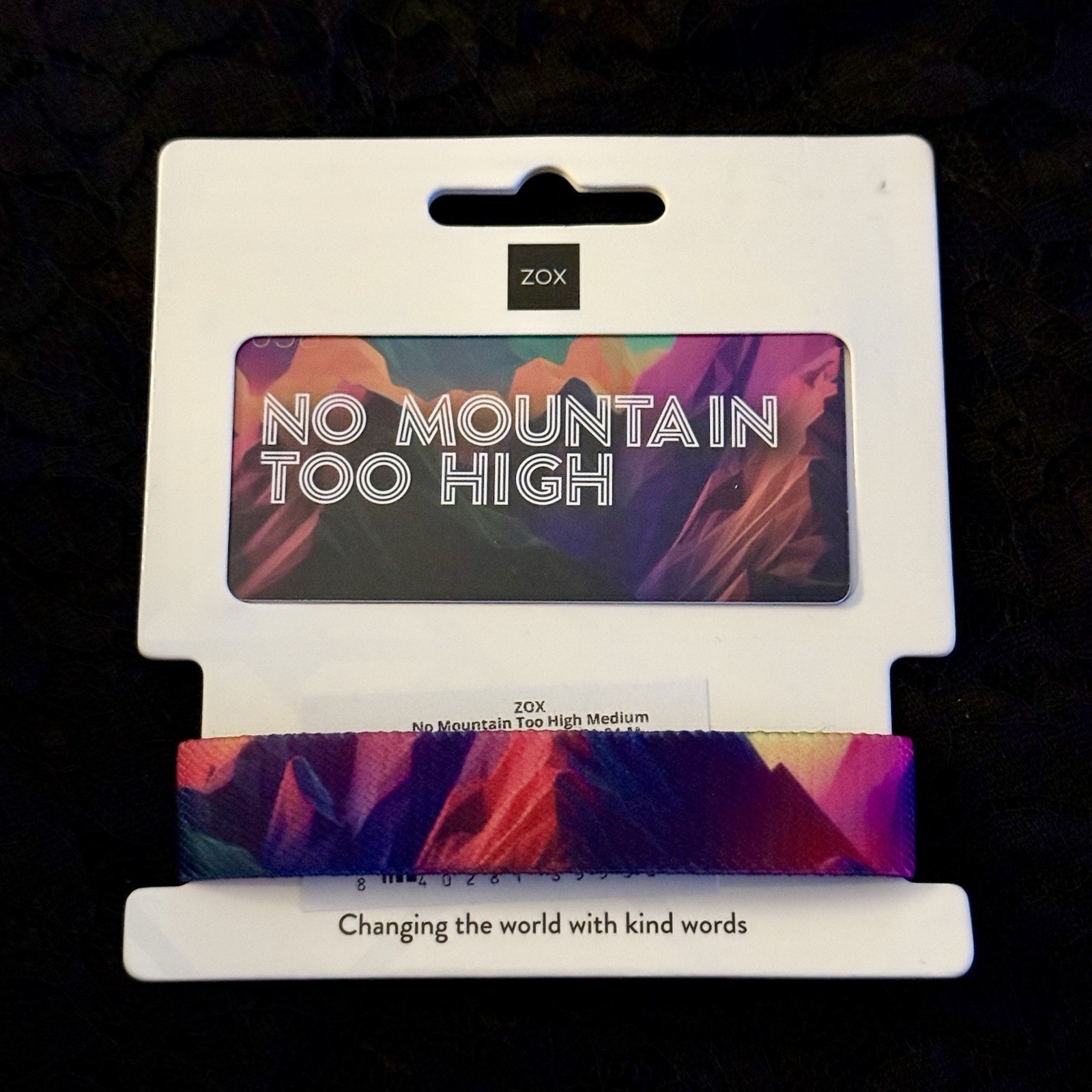 New ZOX Single *NO MOUNTAIN TOO HIGH* Sz OS/MEDIUM - Reversible Wristband w Card