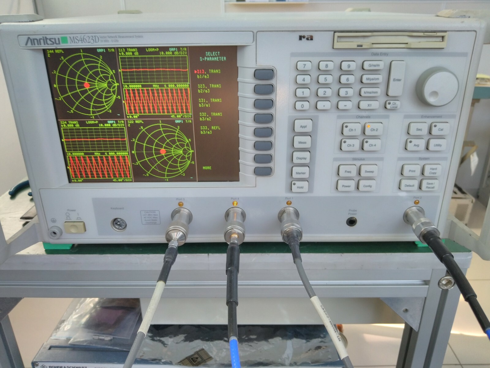 Anritsu MS4623D 10MHz to 6GHz Vector Network Measurement System VNA w/ opts.