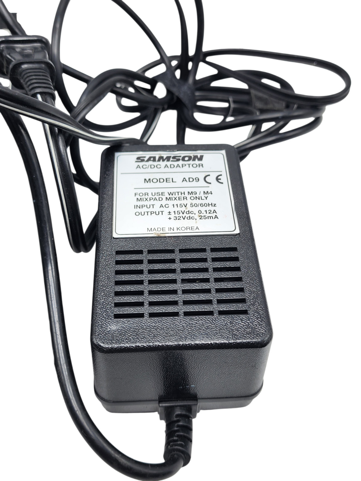 Samson MixPad 4 Mixer with AD9 Power Cord