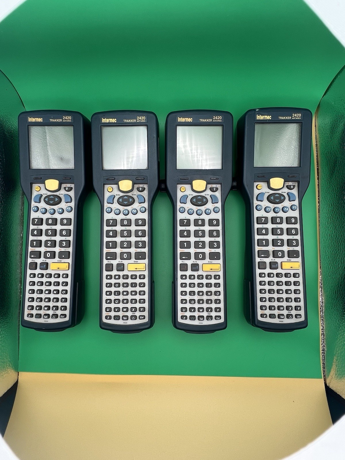 Intermec Lot -Handheld Scanners -Intermec  2420 T242-Handheld(4) With 1 Battery