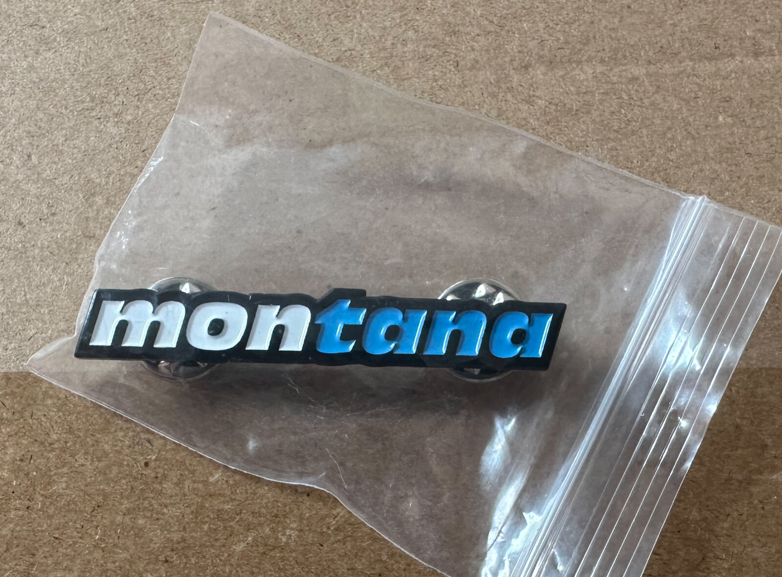 Montana Colors Pin Lapel Mtn Graffiti Cans Spray Paint Futura Mcgee Revok Kaws