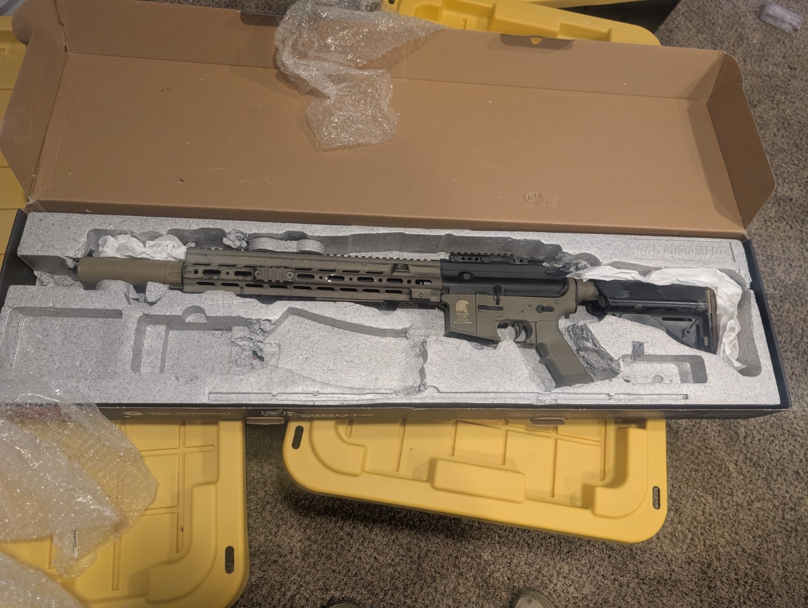Airsoft Gun