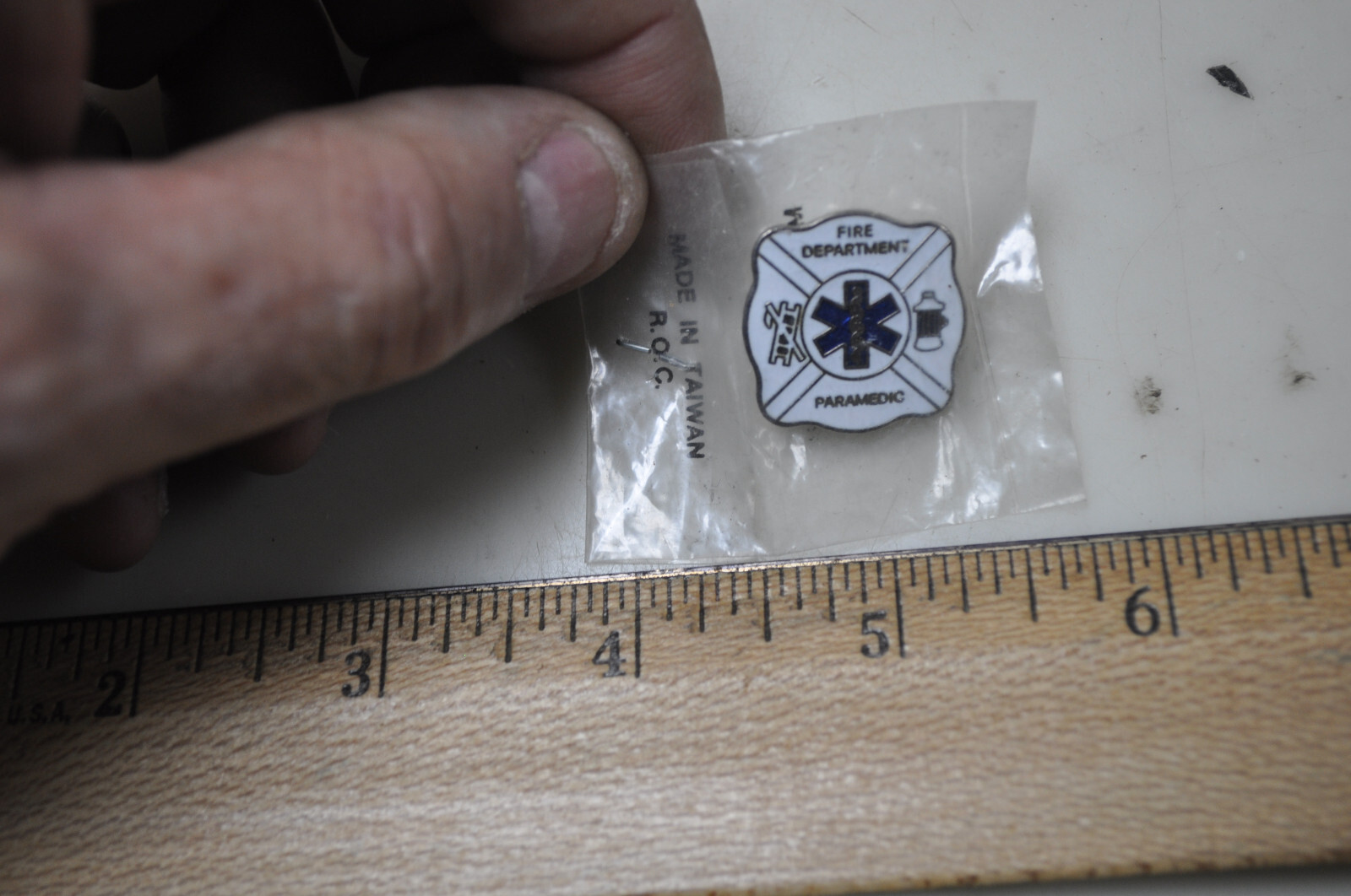 Fire Department  PARAMEDIC LAPEL / CAP  PIN , New in Package