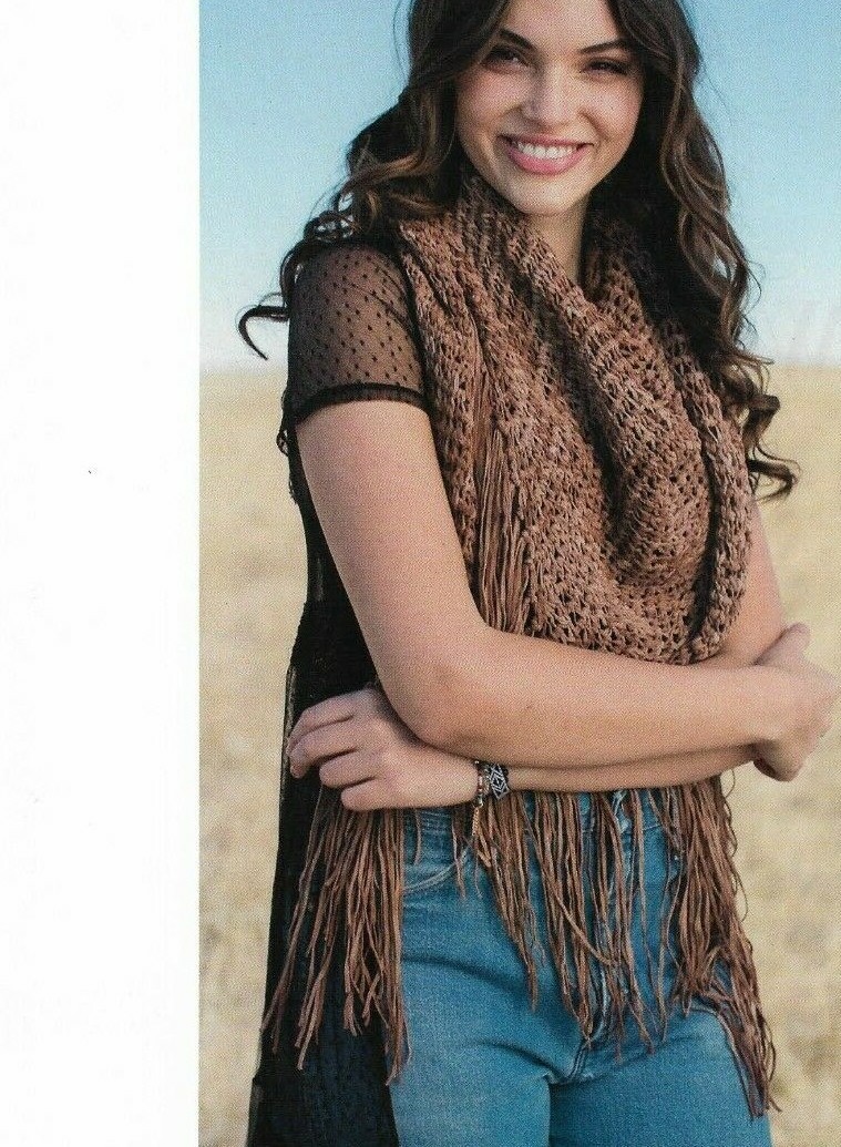 FRONTIER SHAWL WITH FRINGE WOMEN'S CROCHET PATTERN INSTRUCTIONS