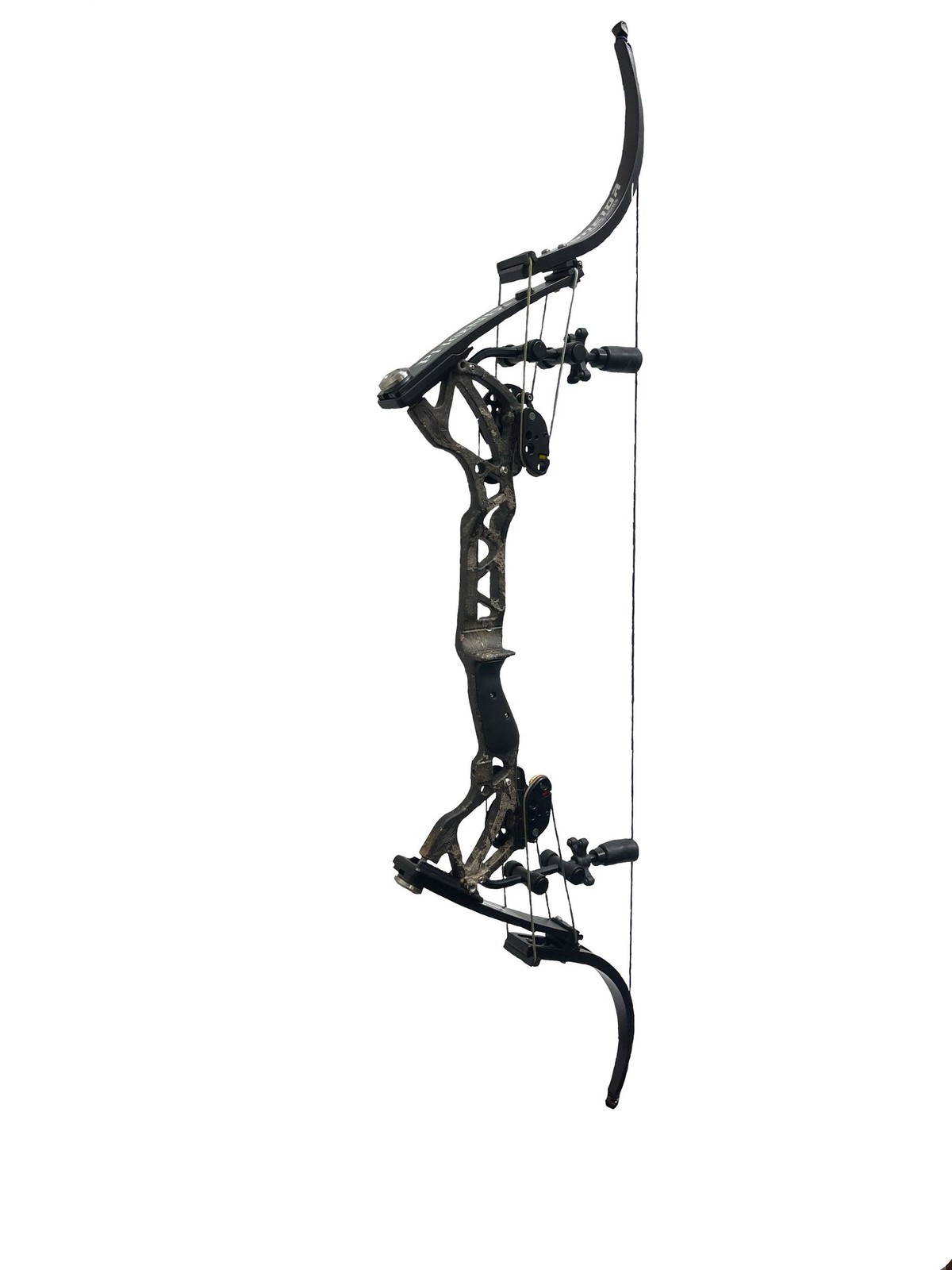 Oneida Eagle Phoenix RH Strata Camo Medium 50-70lbs