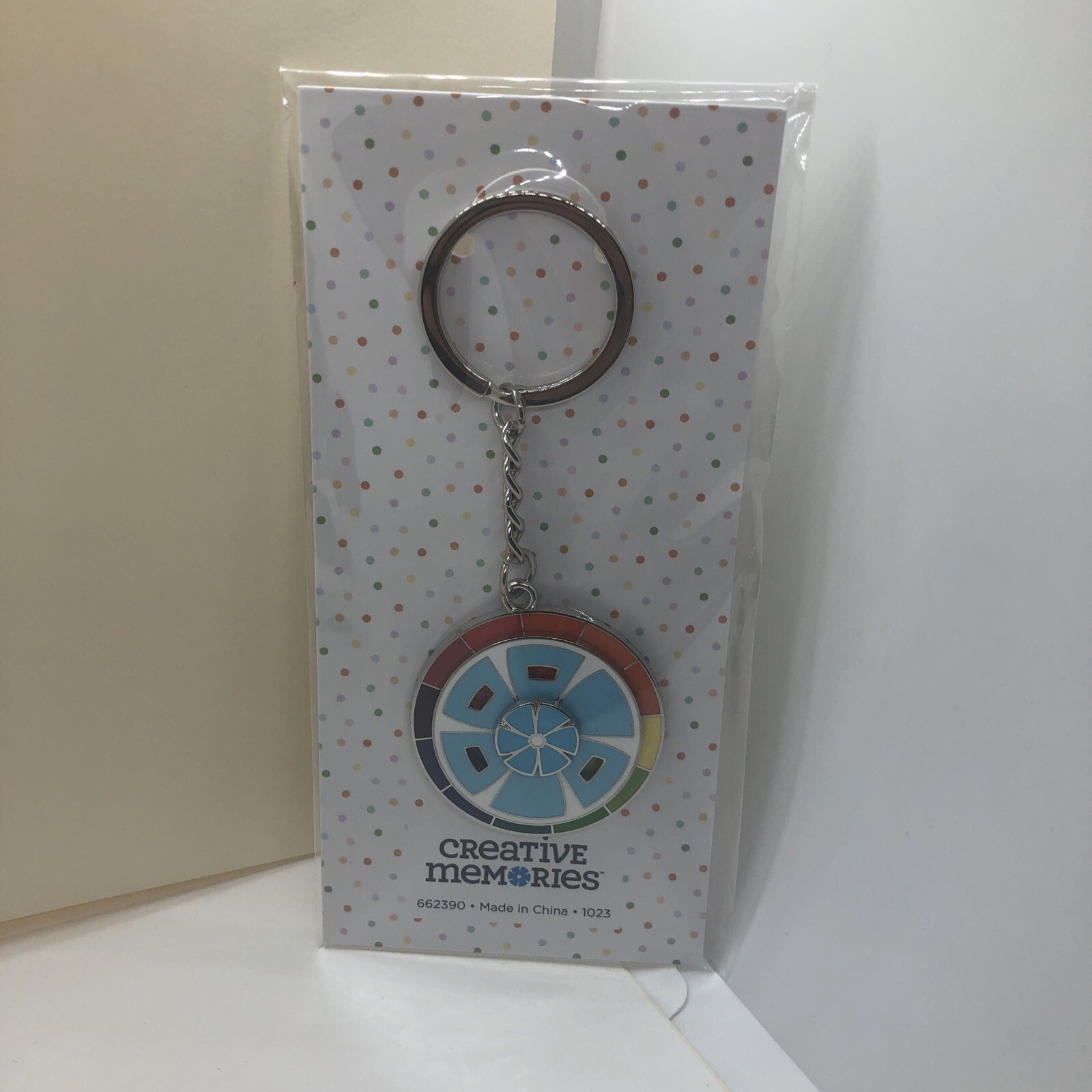 Creative Memories Color Wheel Keychain 2023 Limited Edition Brand New