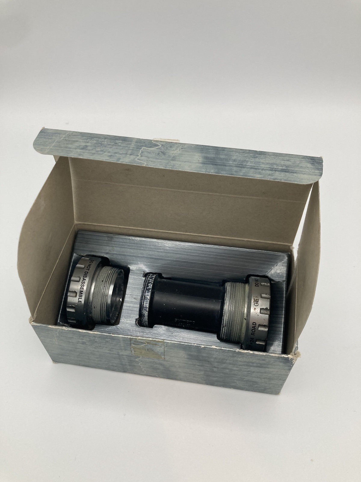 Shimano Dura Ace SM-FC7000 Bottom Bracket 36x24 Never Used