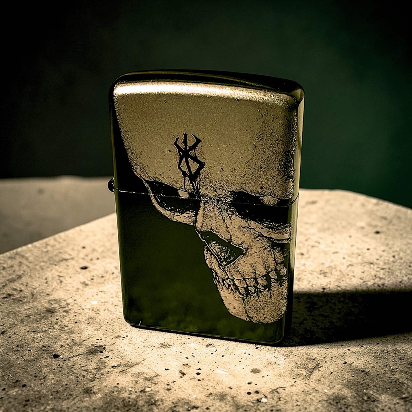 Berserk Skull Knight Custom Laser Engraved Flip Lighter (No Oil) - Black - Metal