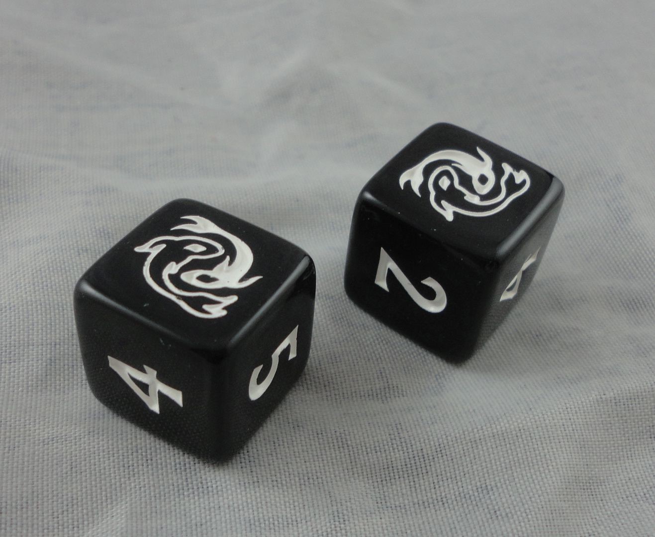 Avatar Legends Roleplaying Game RPG Free RPG Day Promotional Dice (2pcs)