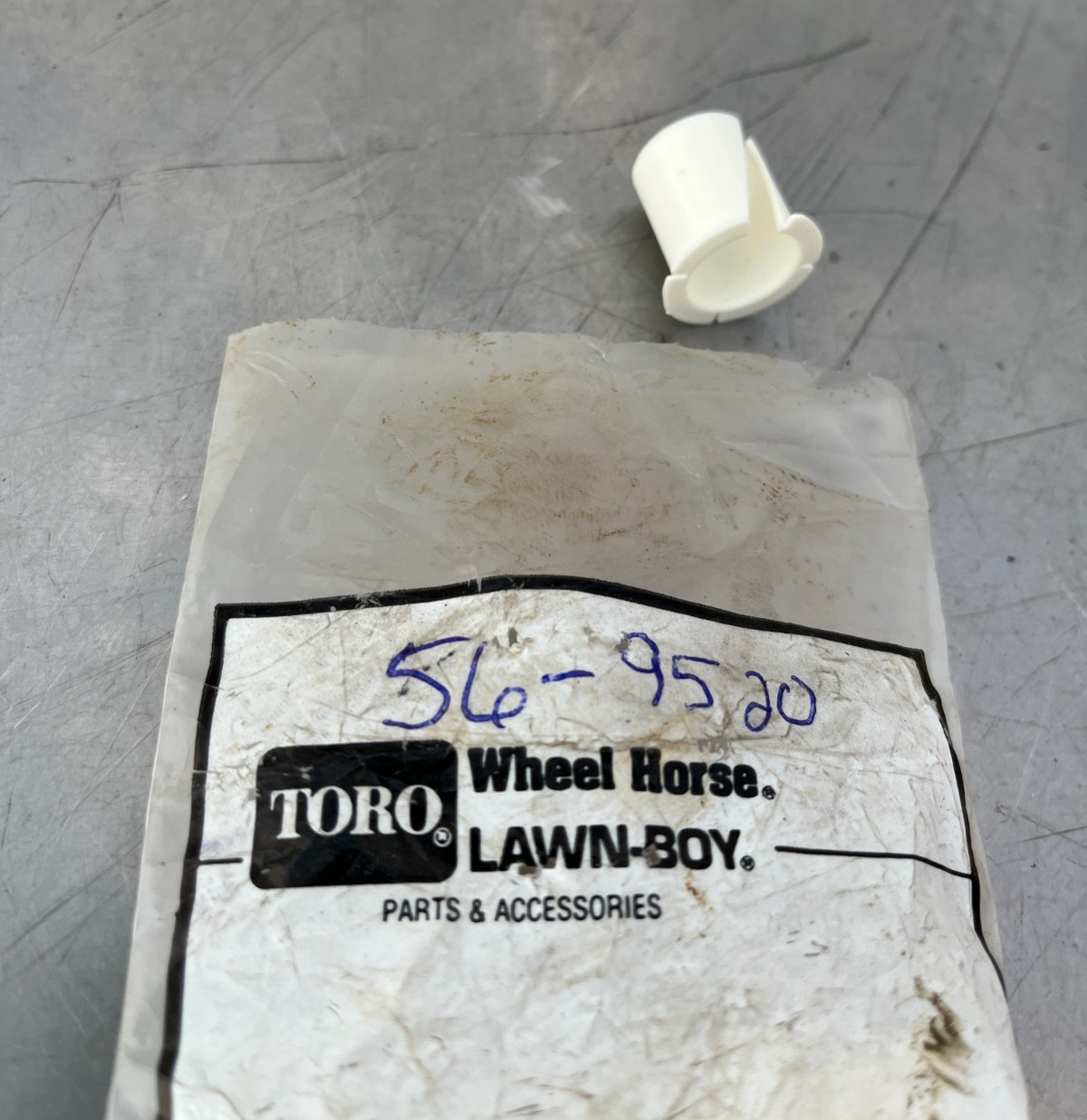 56-9520 Genuine OEM Toro NYLON BUSHING 569520