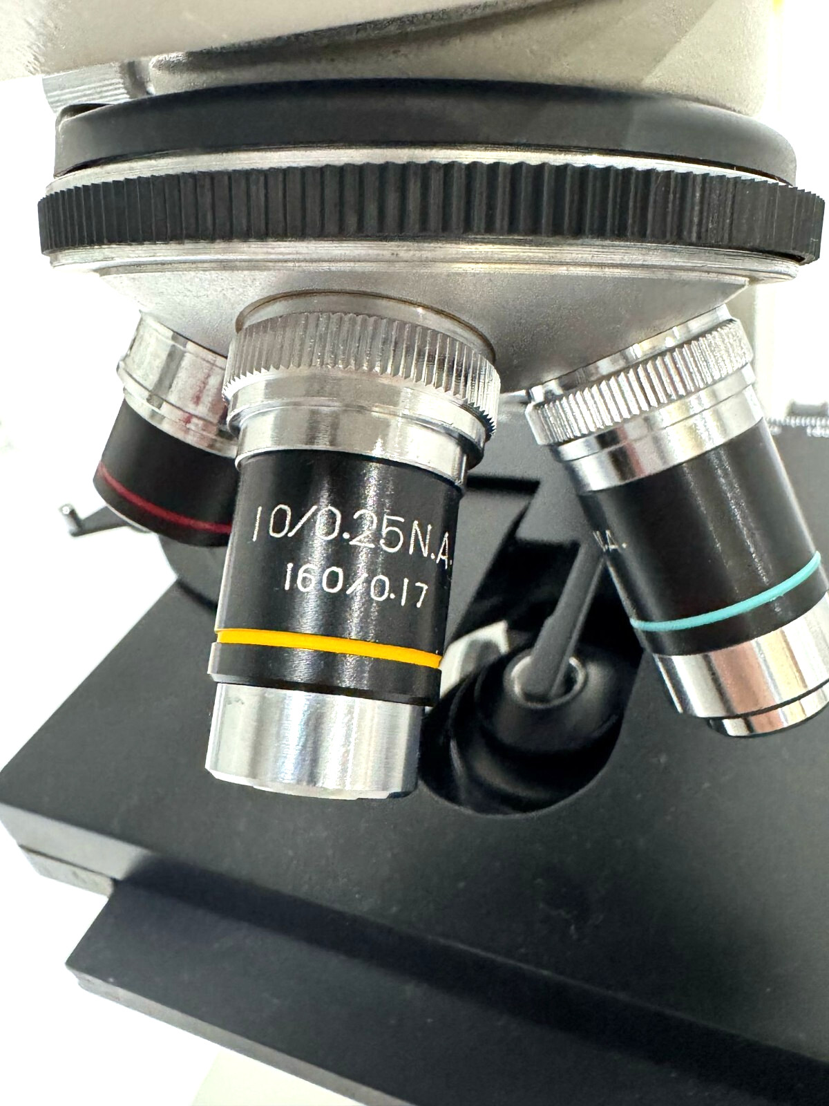 Omano Binocular Microscope w/ 10/0.25 4/0.1 & 40/0.65 Objectives
