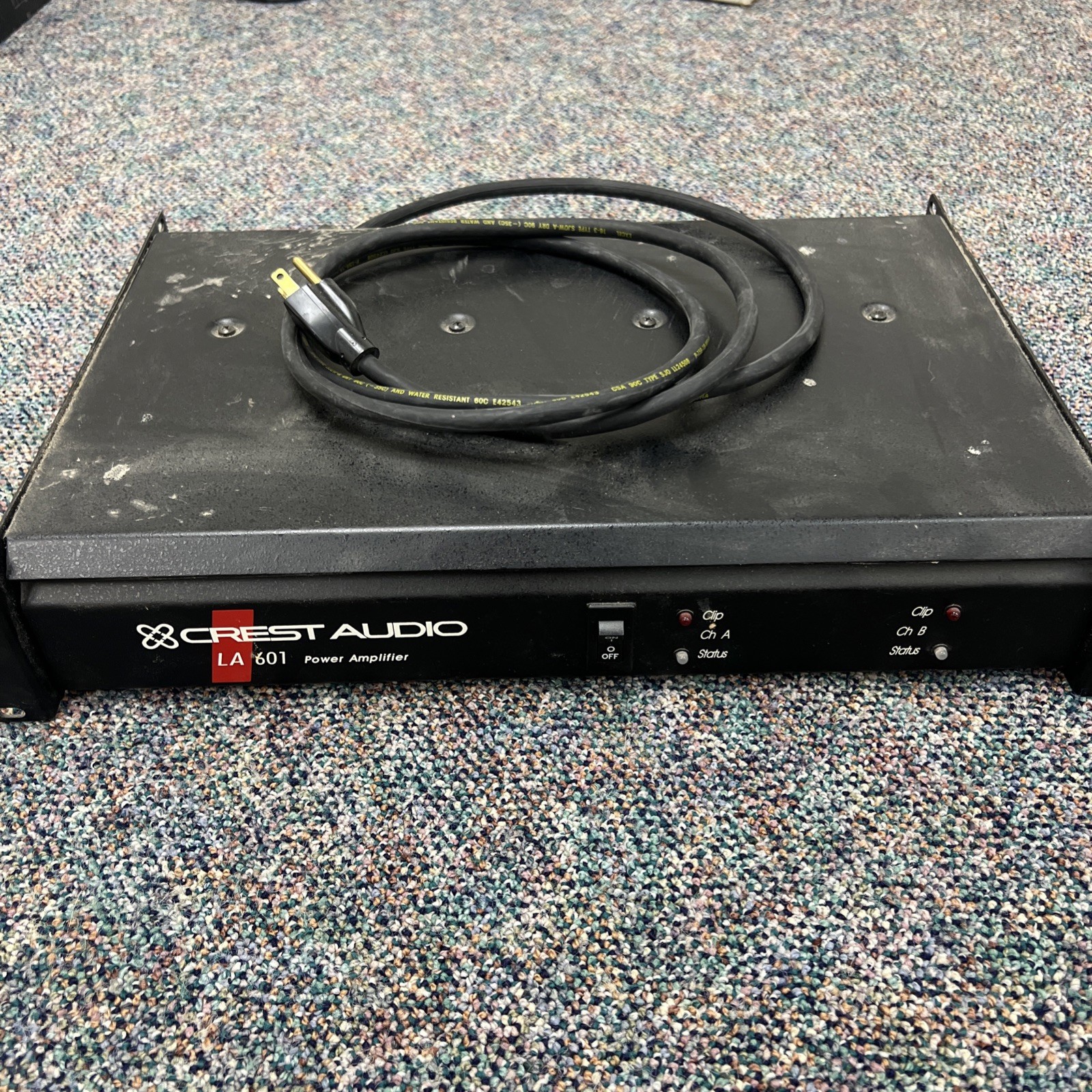 Crest Audio LA601 Power Amplifier LA 601