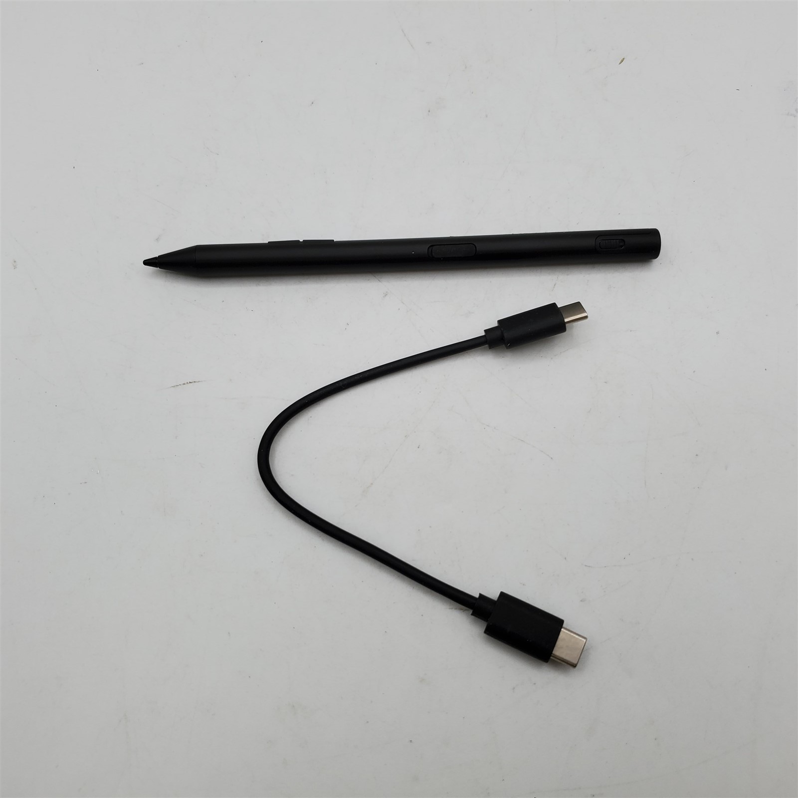 HP 700 Rechargeable Multi Pen Compatible Across Devices/Protocols USBC Charging