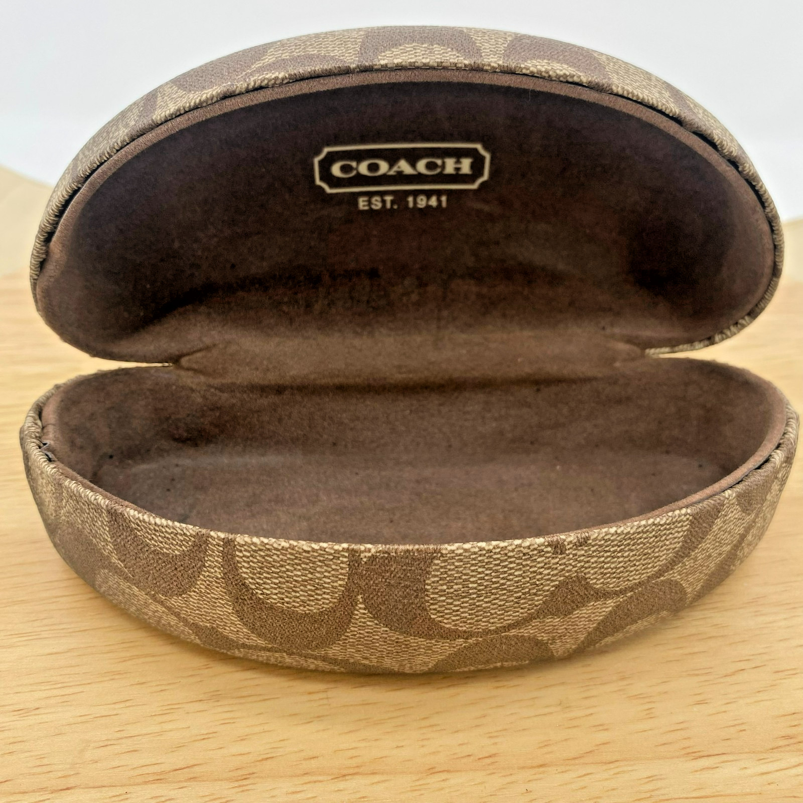 Coach Monogram Hard Clamshell Glasses Sunglasses Case Traditional C Logo Brown