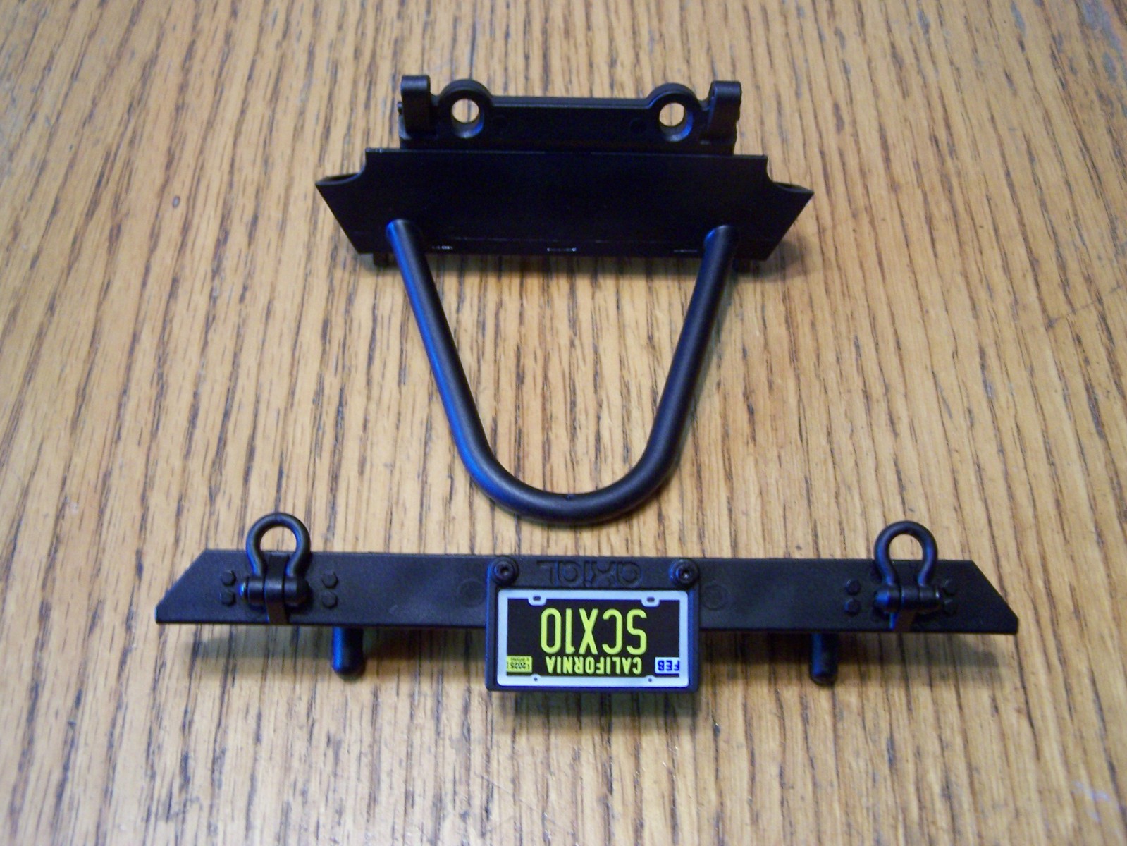 Axial SCX10 III Jeep CJ-7 V2 AXI03008 Front & Rear Bumpers Set w/ Toe Shackles