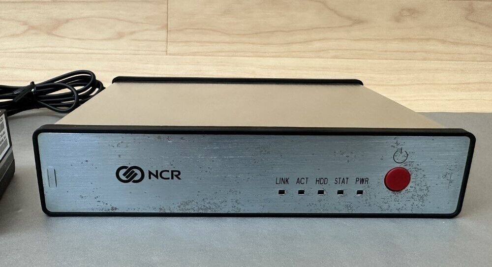 NCR 1924-0122-8801 / 1924-8004-0000 Kitchen Controller 8GB / 64GB Win10 *READ*