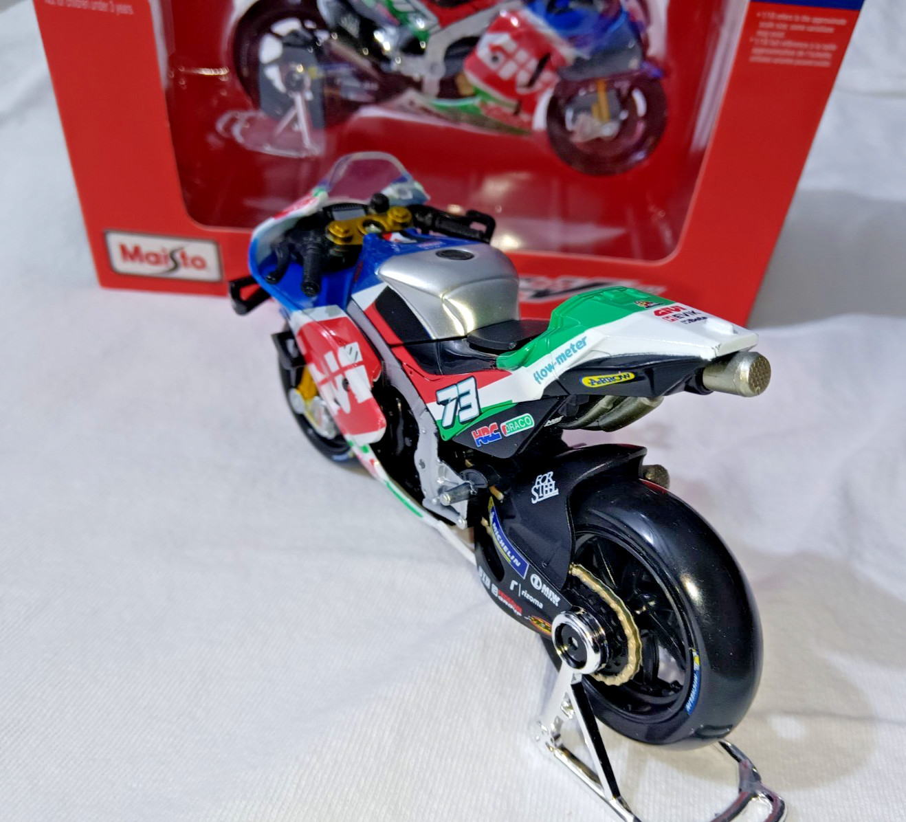 1:18 FACTORY SEALED COMPLETELY OUT OF PRODUCTION OFFICIAL HONDA #73 ALEX MARQUEZ