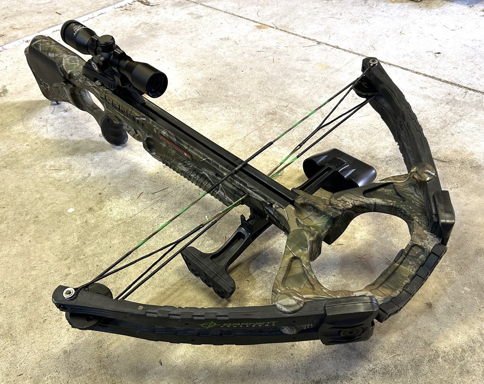 Barnett Penetrator Crossbow - 350 fps - with 175 lbs. Draw Weight, 4x32 Scope