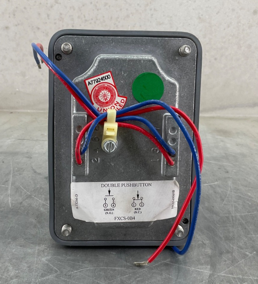 NEW KILLARK FXCS-0B4 SEAL-X FACTORY SEALED FXB SERIES BOXES DBL PUSHBUTTON