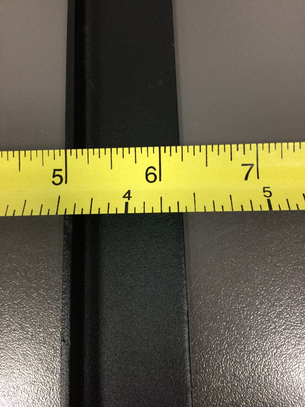 Unbranded "Havis" 5693-B Bracket, Used
