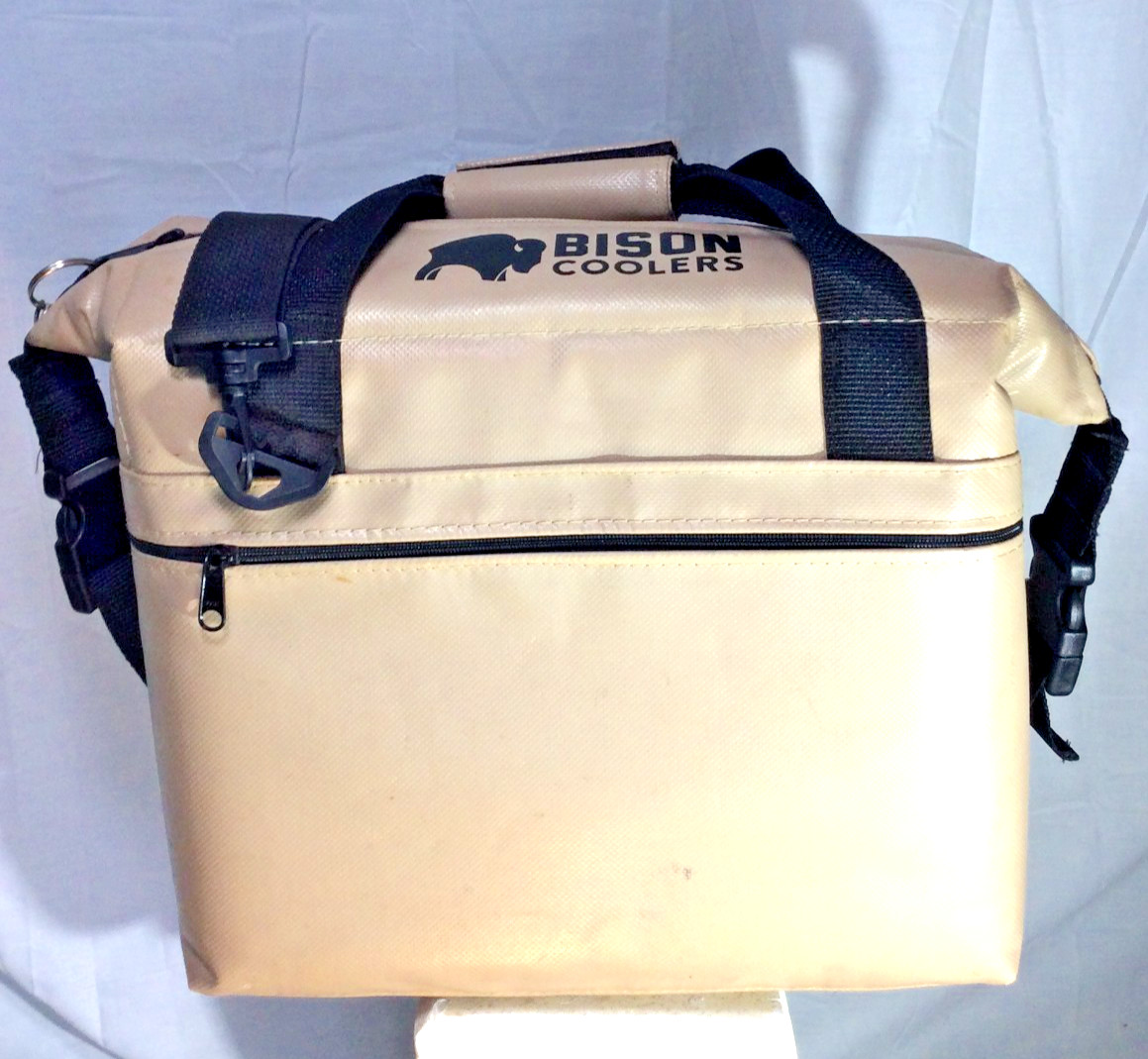 Bison Coolers - sand - 12 can softpak cooler bag - euc