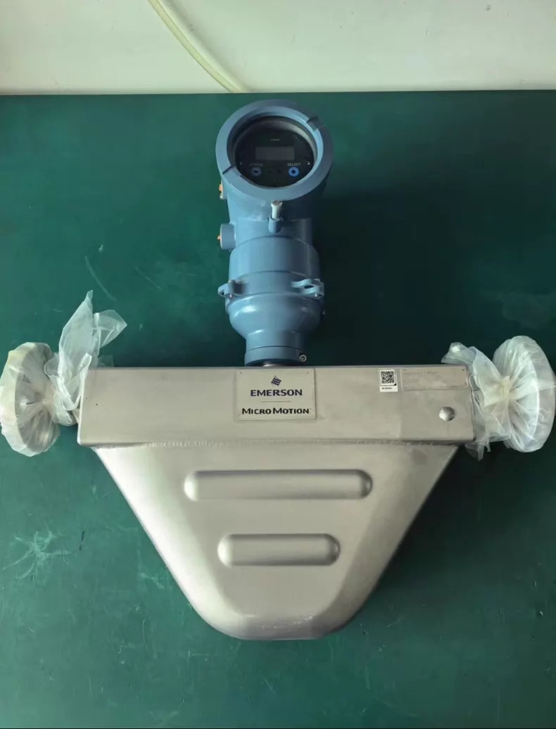 Micro Motion F050S172CCAPM Flow Sensor Used 1PCS