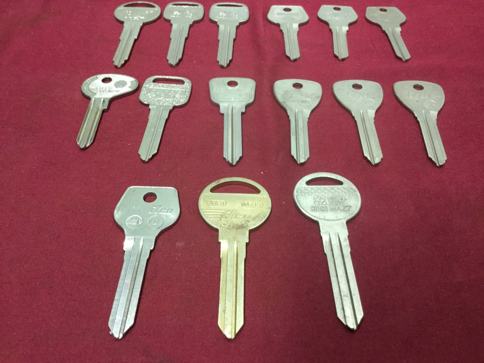 Mazda Automotive MZ5, MZ9, MZ10 etc Key Blanks, Set of 15 - Locksmith